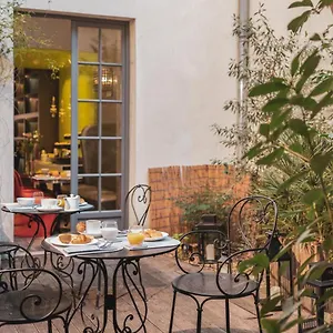 Hotel Le Petit, Paris